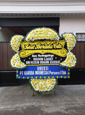 Papan Bunga Duka di Lere