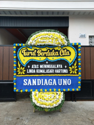 Papan Bunga Duka di Lere